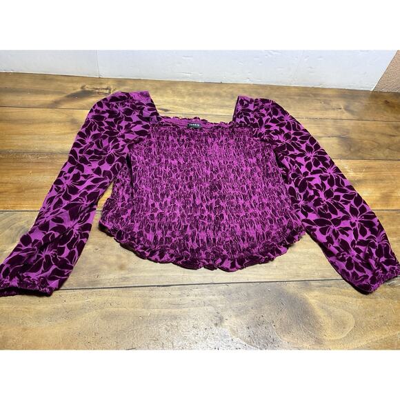 Torrid Velvet Burnout Floral Long Sleeve Smocked Top Womens Size 0 Burgundy - Picture 1 of 9